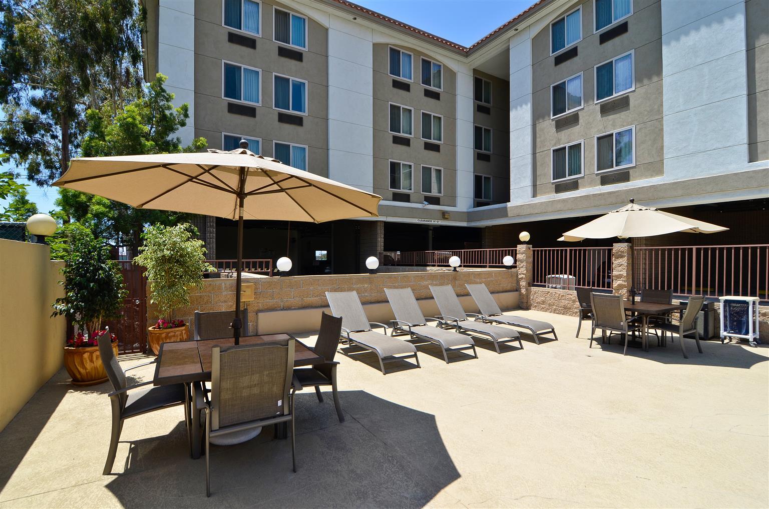 Best Western Of Long Beach Kültér fotó