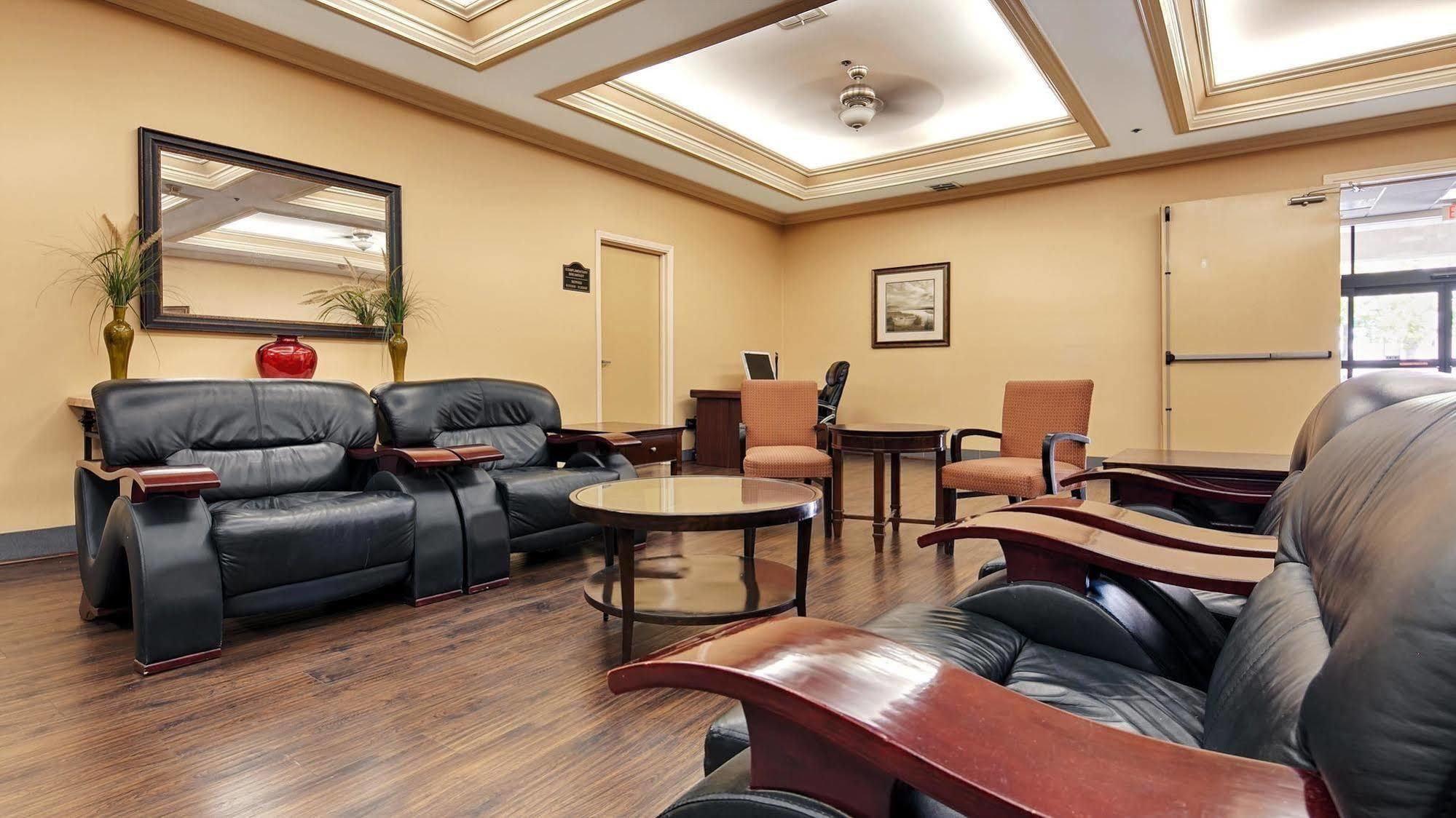 Best Western Of Long Beach Kültér fotó