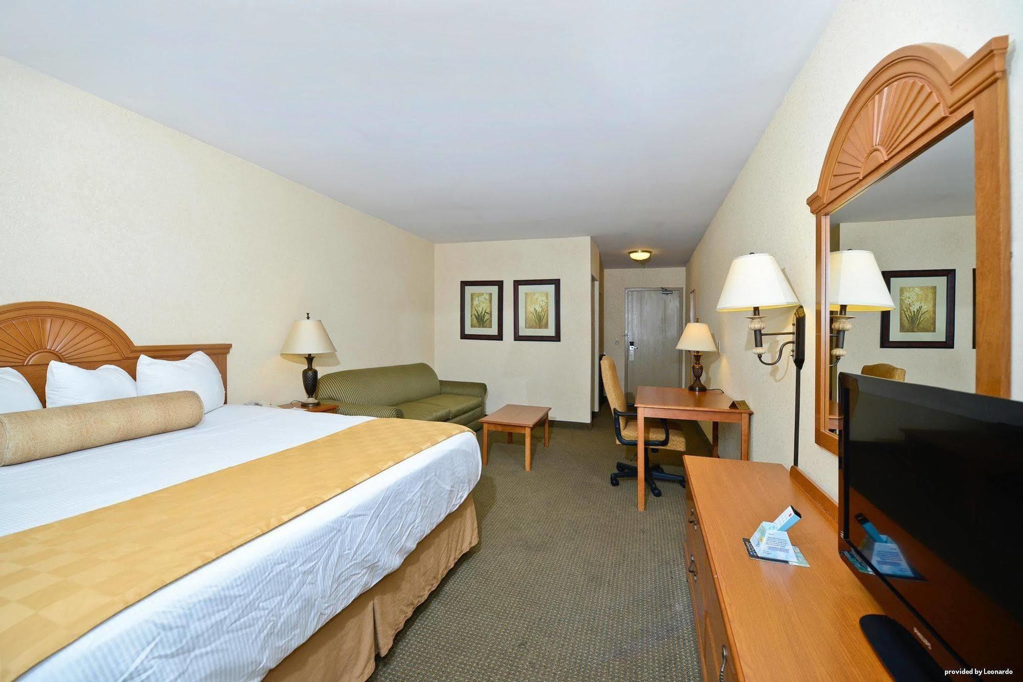 Best Western Of Long Beach Kültér fotó